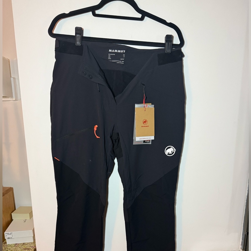 Mammut Black Ski / Snow Pants – Size M, New with Tags